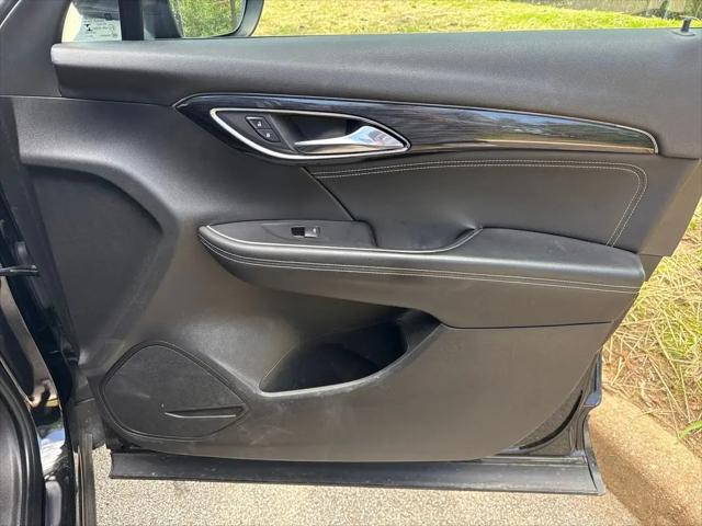 2023 Buick Envision Essence FWD