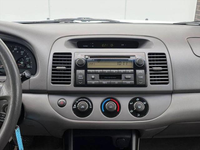 2003 Toyota Camry LE