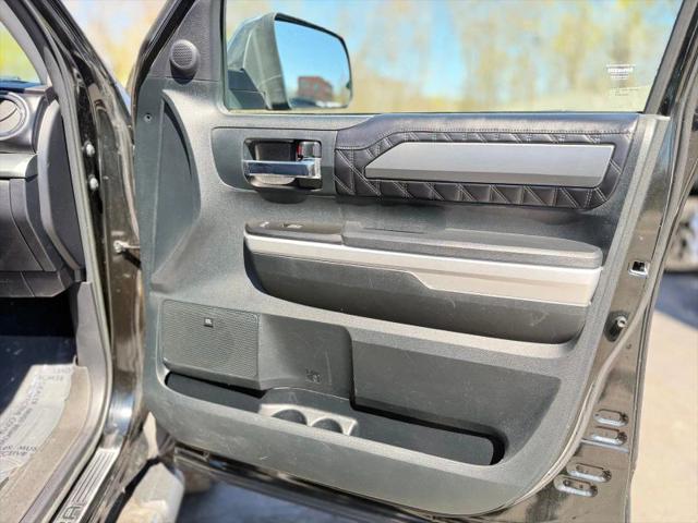 2017 Toyota Tundra Platinum 5.7L V8
