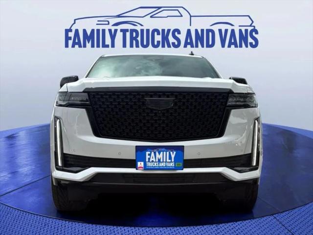 2023 Cadillac Escalade 4WD Premium Luxury