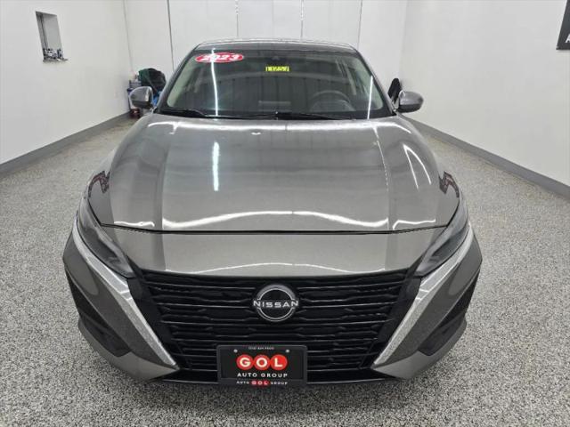2023 Nissan Altima SV FWD