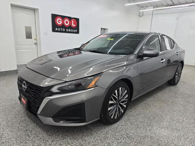 2023 Nissan Altima SV FWD