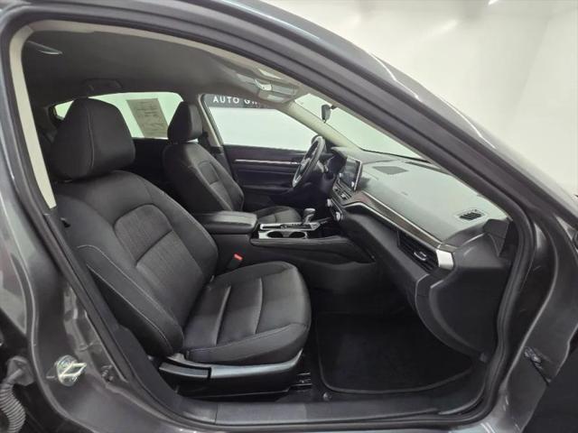 2023 Nissan Altima SV FWD