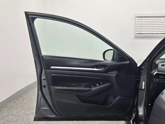 2023 Nissan Altima SV FWD