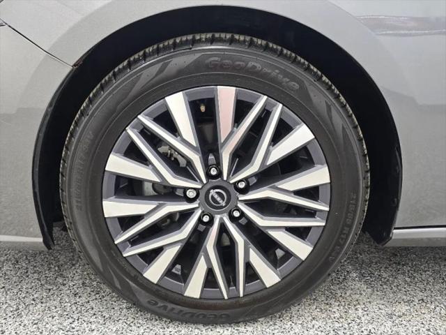 2023 Nissan Altima SV FWD
