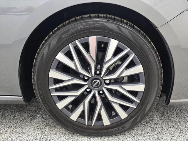 2023 Nissan Altima SV FWD