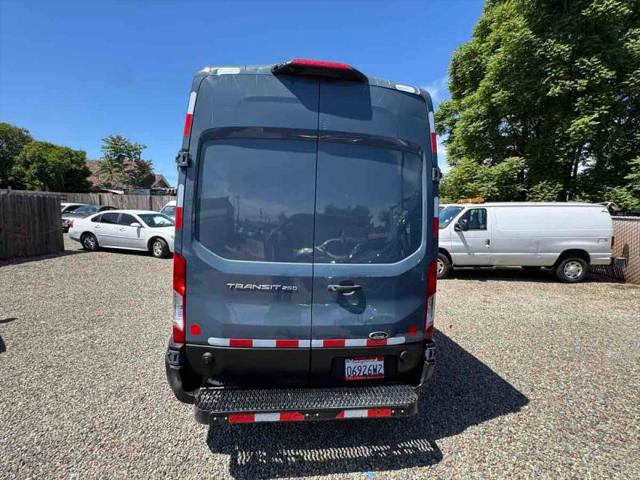 2019 Ford Transit Extended Length w/Sliding Side Door w/LWB