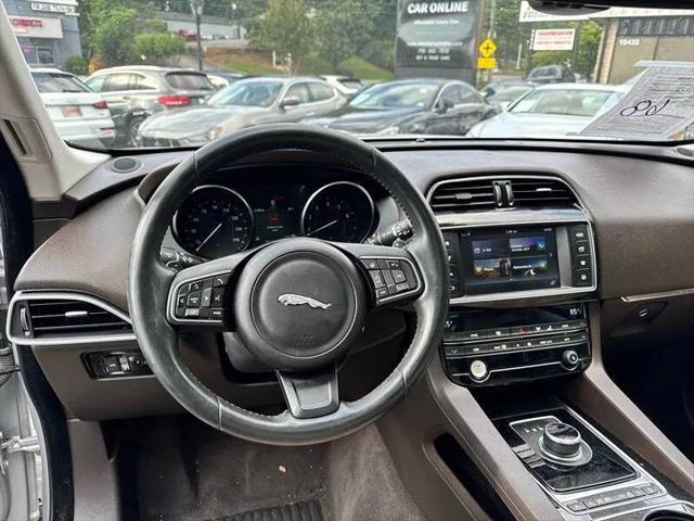 2017 Jaguar F-PACE 35t Prestige