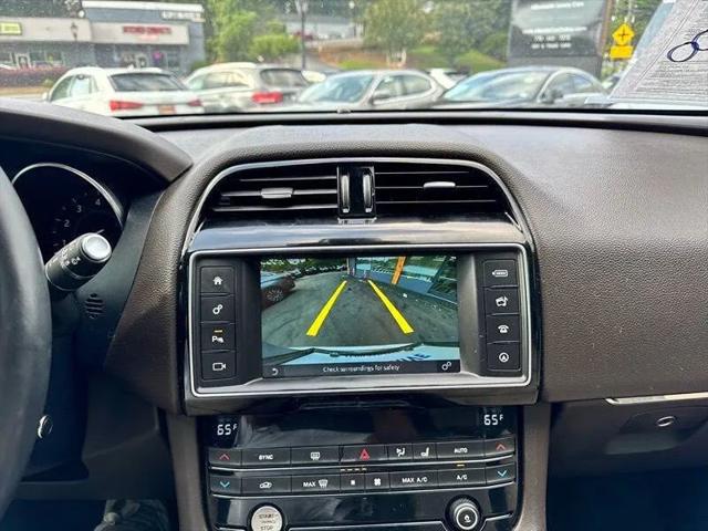 2017 Jaguar F-PACE 35t Prestige