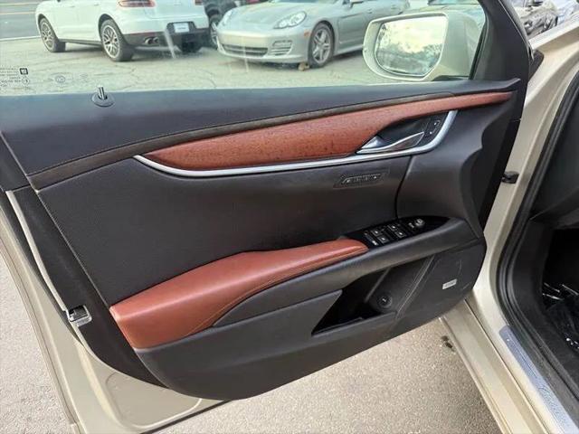 2016 Cadillac XTS Luxury Collection