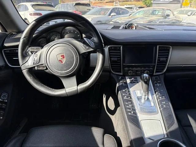 2011 Porsche Panamera 4