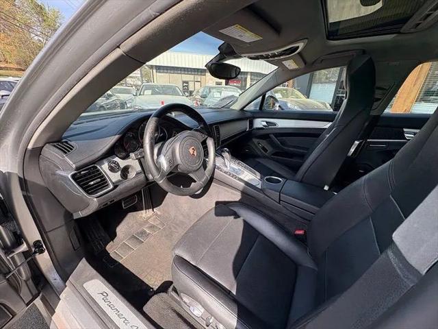2011 Porsche Panamera 4