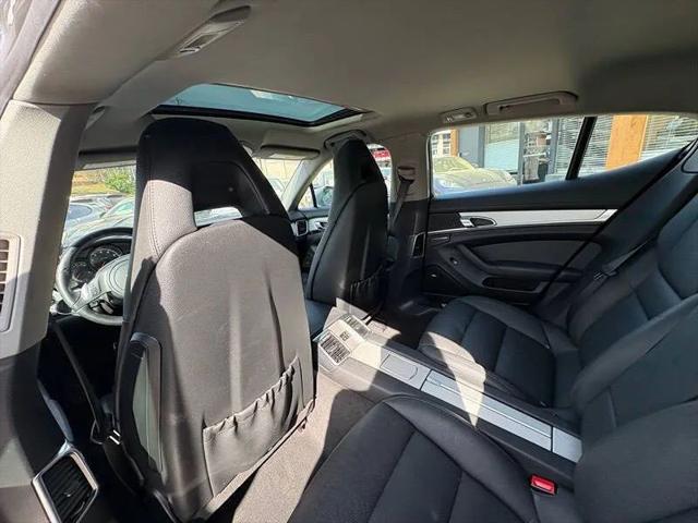 2011 Porsche Panamera 4