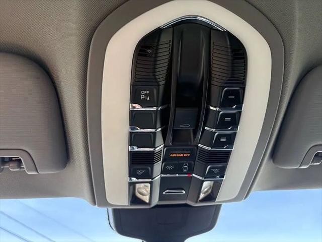2011 Porsche Panamera 4
