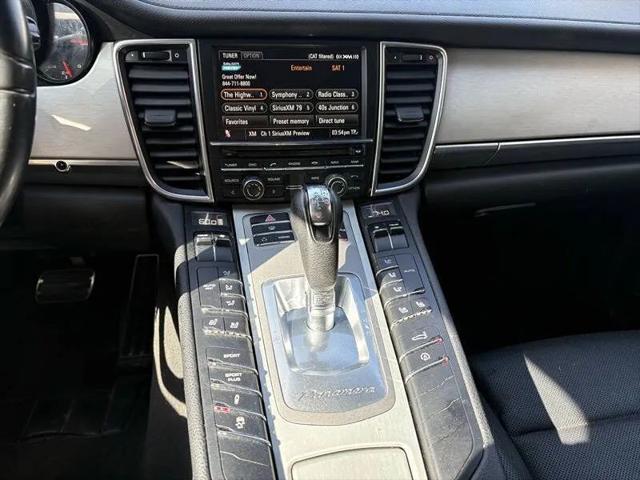 2011 Porsche Panamera 4