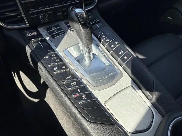 2011 Porsche Panamera 4