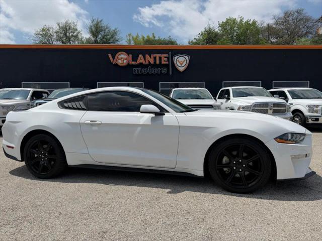 2020 Ford Mustang EcoBoost Fastback