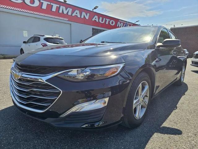 2022 Chevrolet Malibu FWD 1FL for sale in Philadelphia, PA