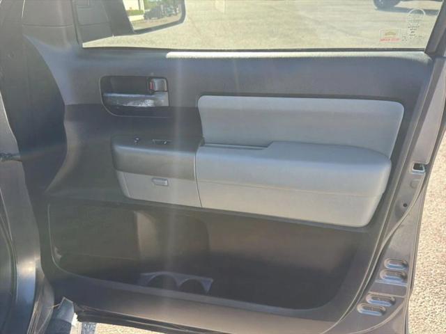 2013 Toyota Sequoia SR5 5.7L V8