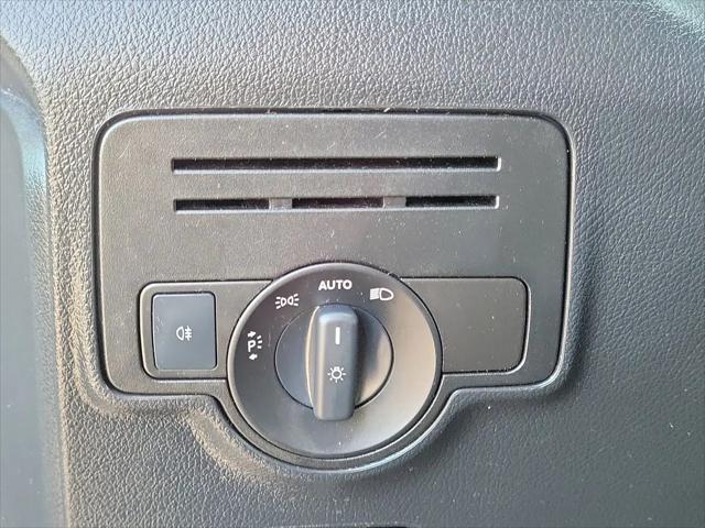 2022 Mercedes-Benz Metris Standard