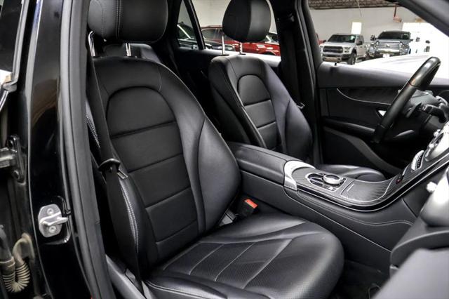 2018 Mercedes-Benz GLC 300