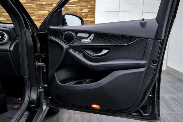 2018 Mercedes-Benz GLC 300