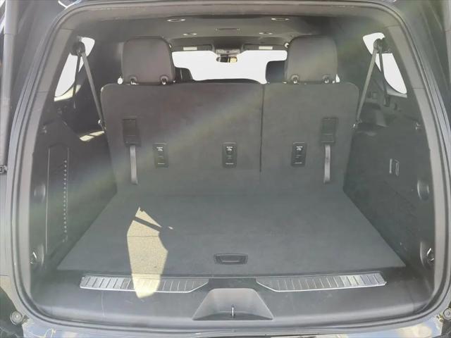 2024 Chevrolet Suburban 2WD RST