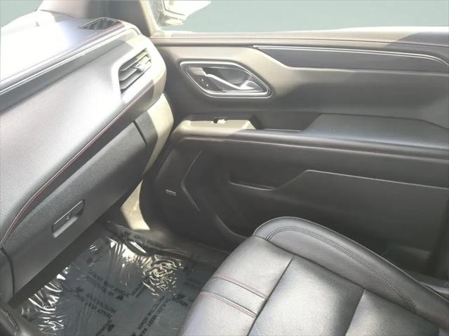 2024 Chevrolet Suburban 2WD RST