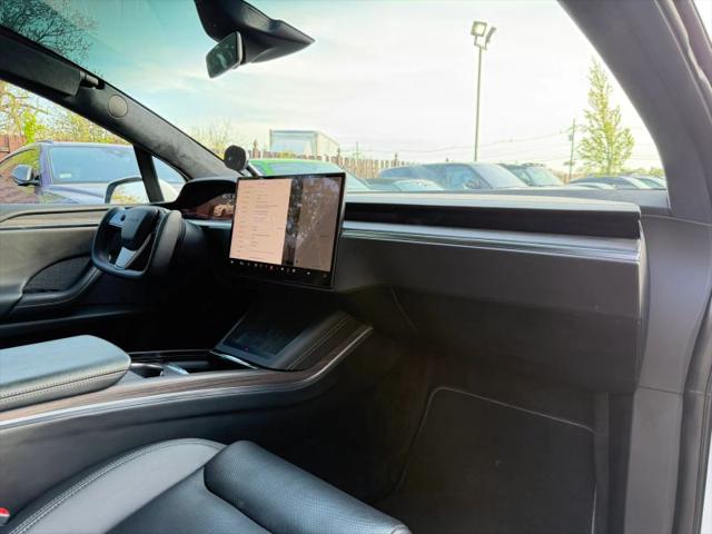 2023 Tesla Model X Standard Range