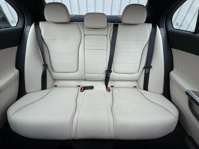 2025 Mercedes-Benz C-CLASS C 300 C 300