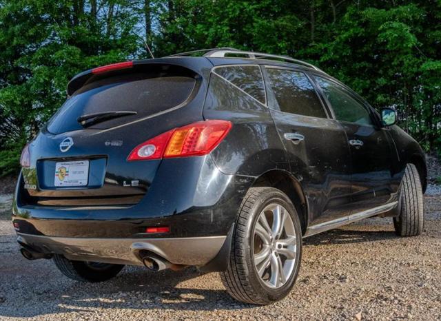 2010 Nissan Murano LE