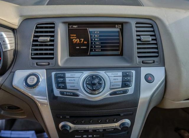 2010 Nissan Murano LE