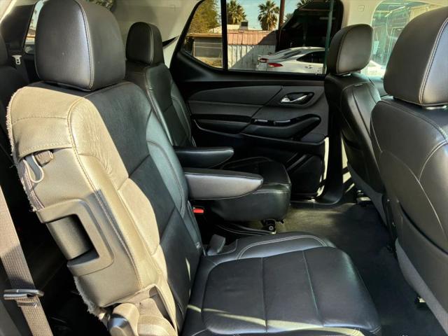 2020 Chevrolet Traverse AWD LT Leather