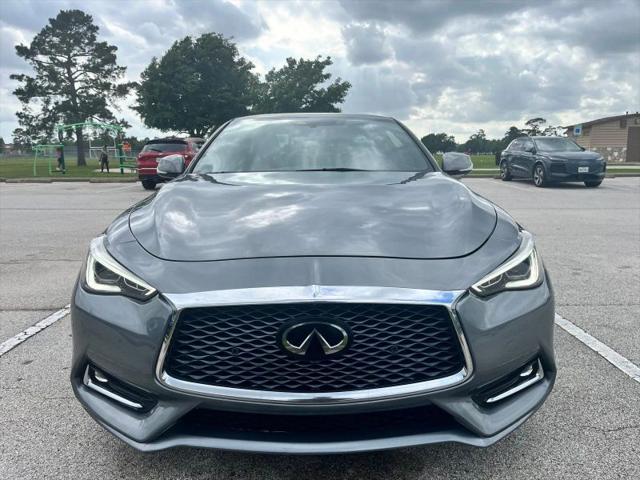 2022 INFINITI Q60 LUXE AWD