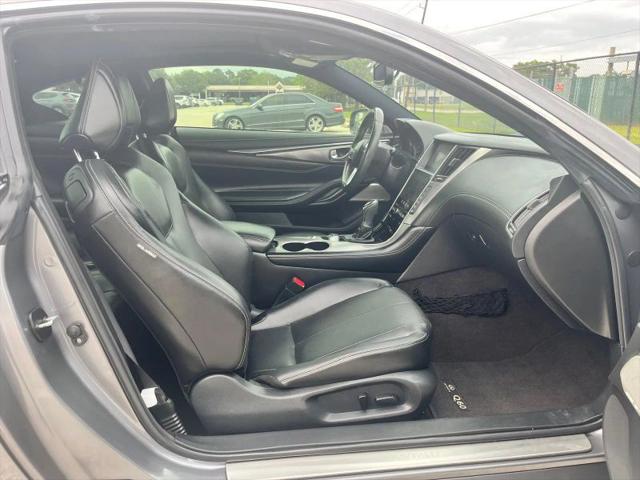 2022 INFINITI Q60 LUXE AWD