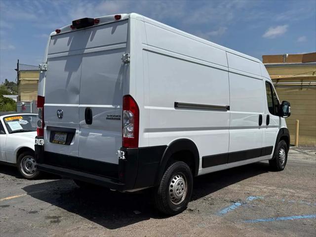 2025 Ram ProMaster 2500 Cargo Van Tradesman High Roof 159" WB w/Pass Seat