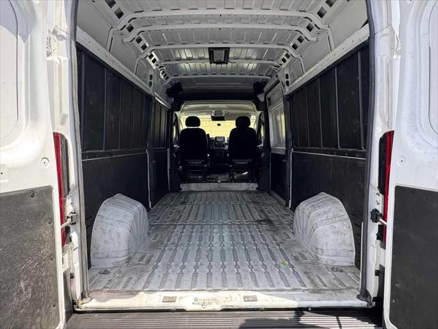 2025 Ram ProMaster 2500 Cargo Van Tradesman High Roof 159" WB w/Pass Seat