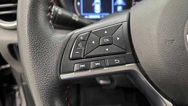 2020 Nissan Versa SR Xtronic CVT