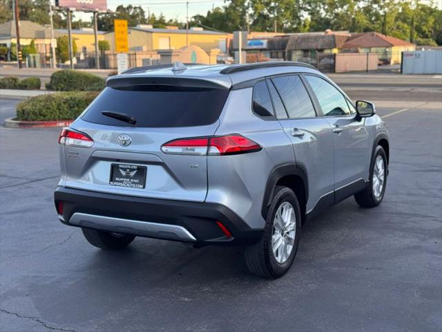 2024 Toyota Corolla Cross LE