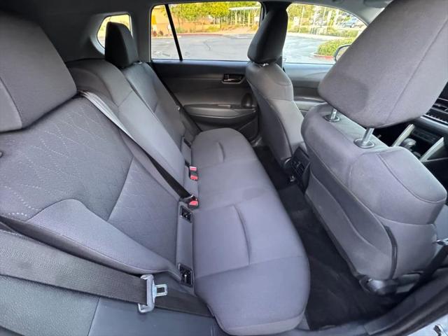2024 Toyota Corolla Cross LE