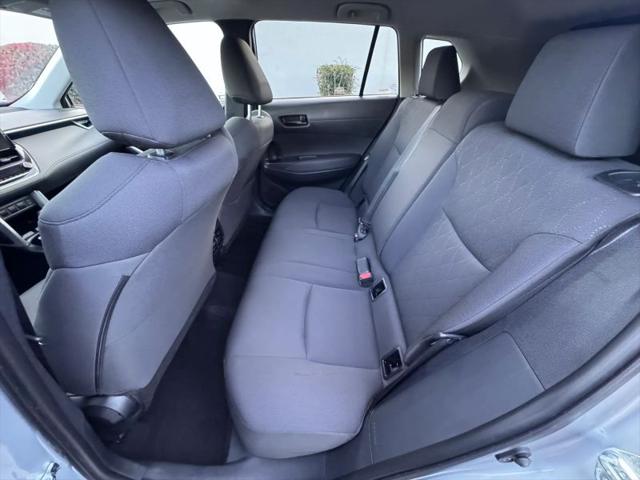 2024 Toyota Corolla Cross LE