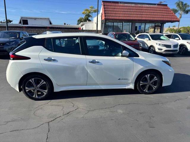 2018 Nissan LEAF SV