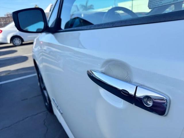 2018 Nissan LEAF SV