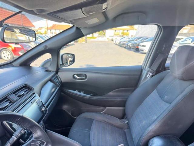 2018 Nissan LEAF SV