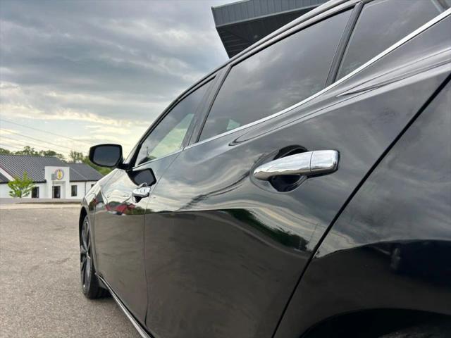 2017 Nissan Maxima 3.5 SR