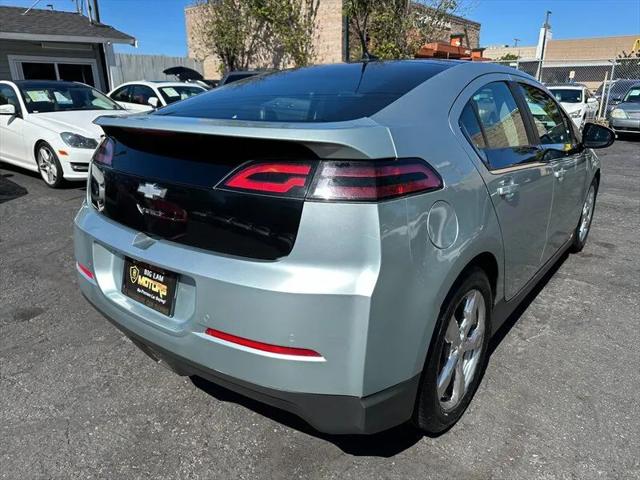 2012 Chevrolet Volt Base