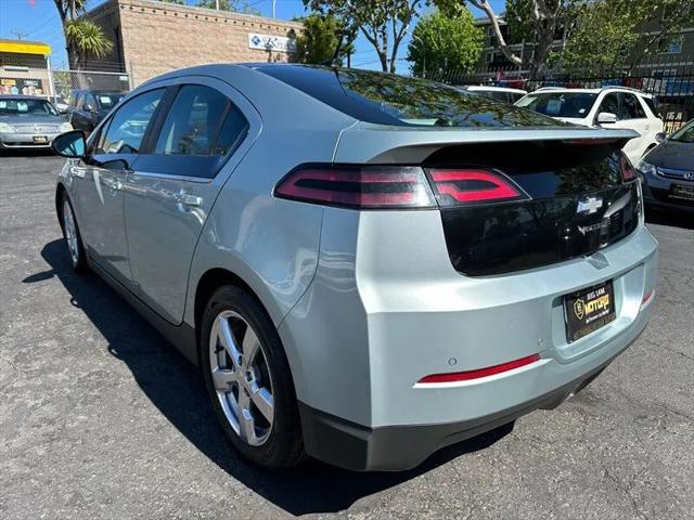 2012 Chevrolet Volt Base
