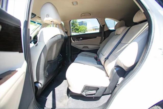 2019 Kia Sorento 2.4L LX