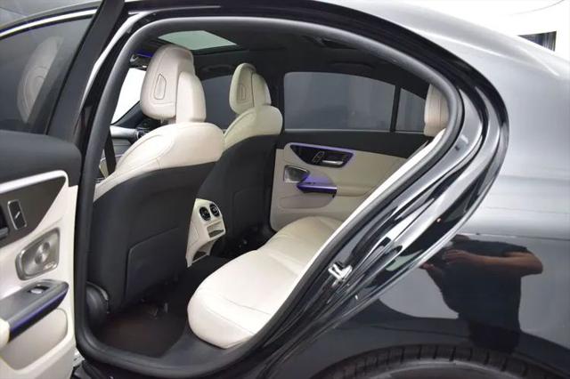 2022 Mercedes-Benz C-CLASS C 300 4MATIC Sedan
