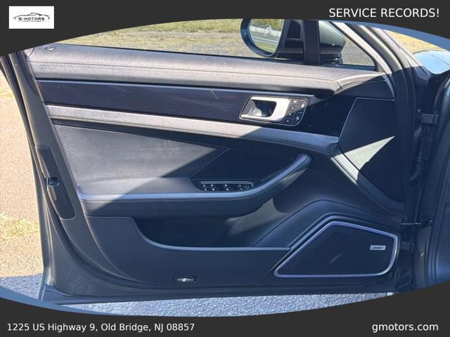 2022 Porsche Panamera Base